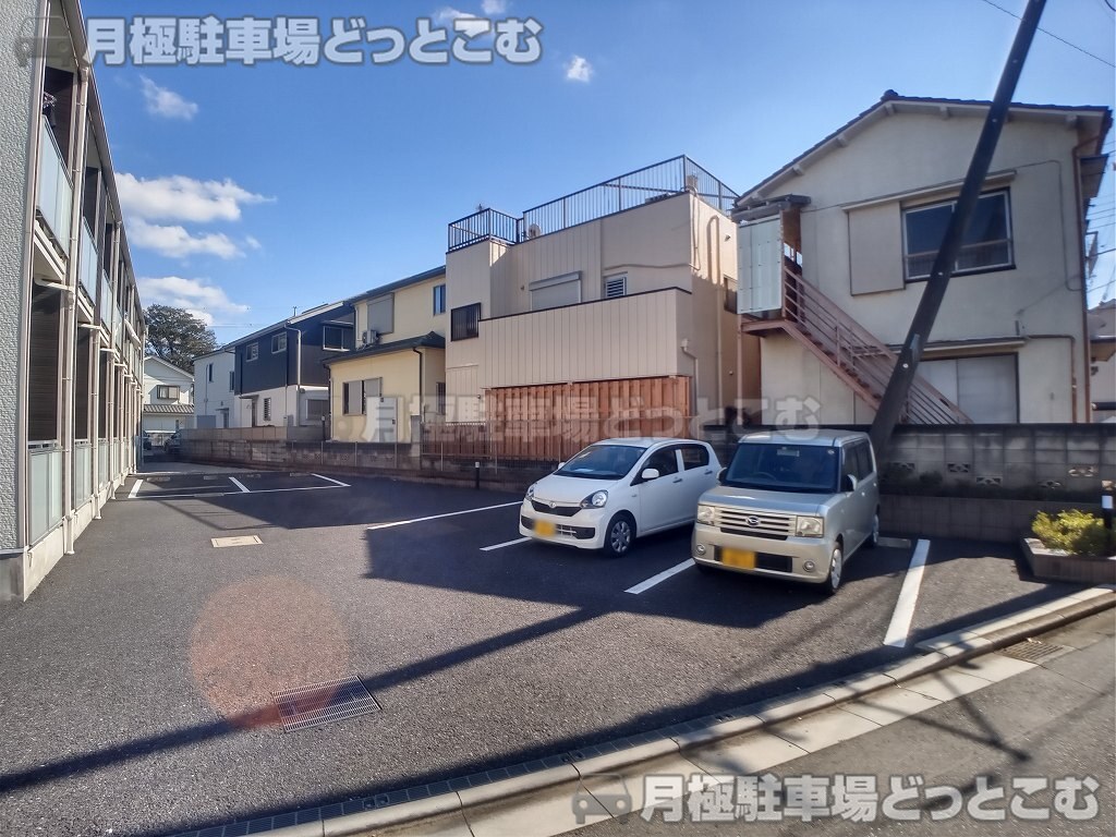 富士見市羽沢3－29－1の月極駐車場2