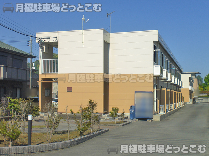 姶良市東餅田460－1の月極駐車場1