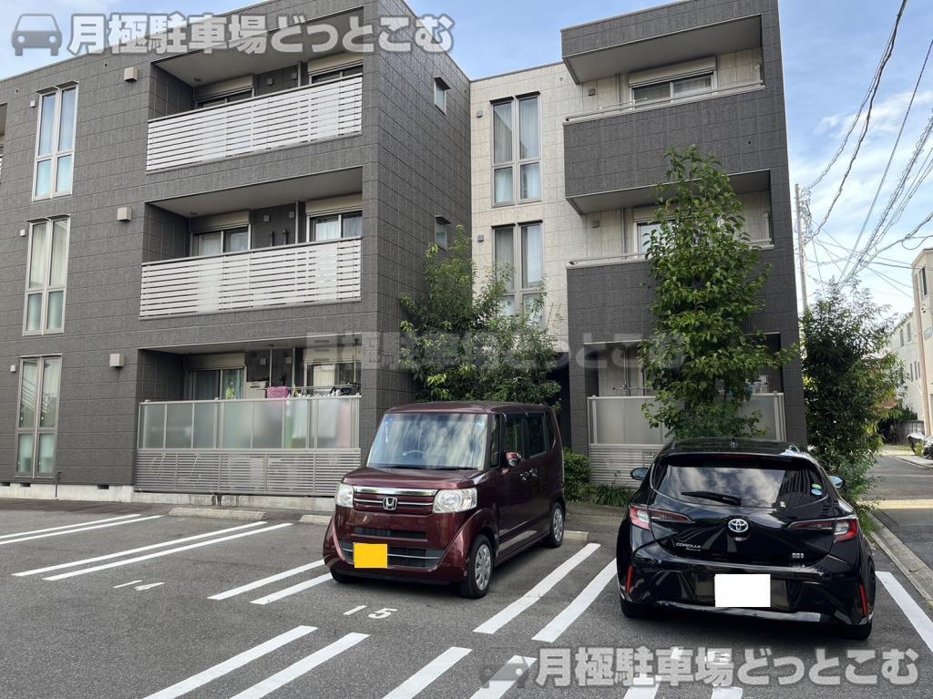 名古屋市東区筒井1丁目7-45の月極駐車場2