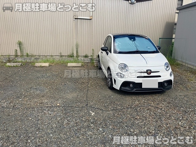 名古屋市北区光音寺町2丁目48の月極駐車場2