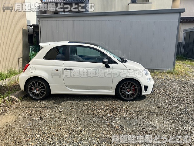 名古屋市北区光音寺町2丁目48の月極駐車場3