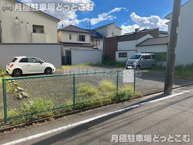 名古屋市北区光音寺町2丁目48の月極駐車場5