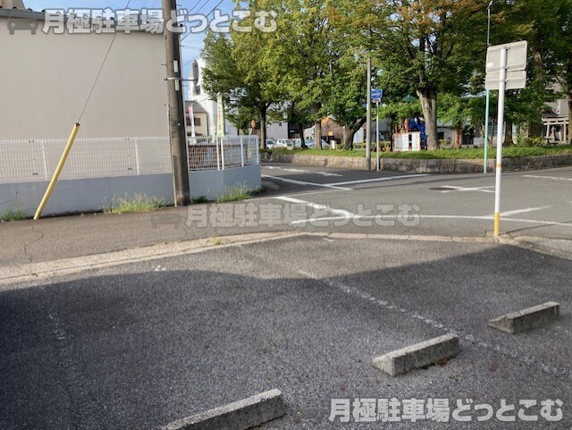 名古屋市熱田区西野町2丁目63の月極駐車場2