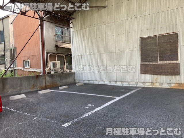 名古屋市熱田区西野町2丁目63の月極駐車場3