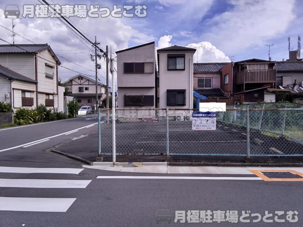 名古屋市中村区宿跡町3丁目26-1の月極駐車場8