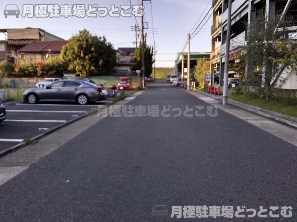 名古屋市北区中切町5丁目2-1の月極駐車場9