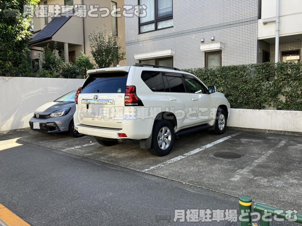杉並区今川1丁目18-13の月極駐車場7