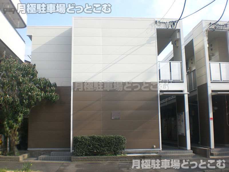 川口市東領家2－1－5の月極駐車場1