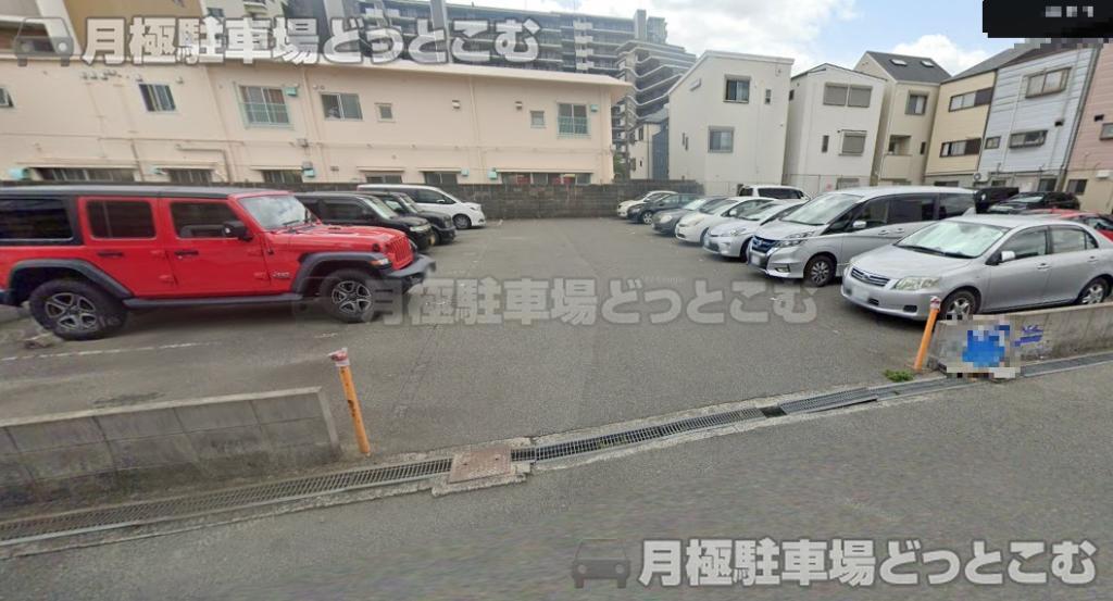大阪市淀川区塚本6-10-40の月極駐車場3