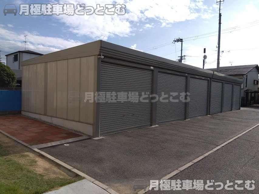 高石市千代田3丁目17-20の月極駐車場4