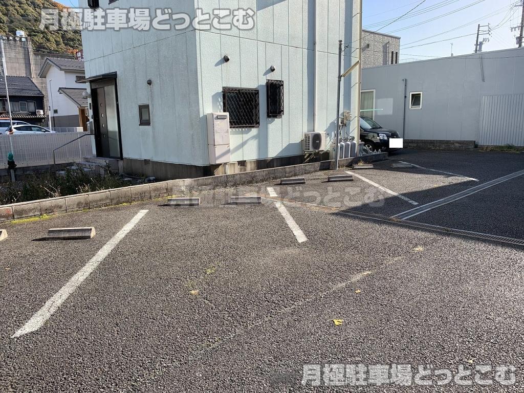 岐阜市泉町2の月極駐車場2