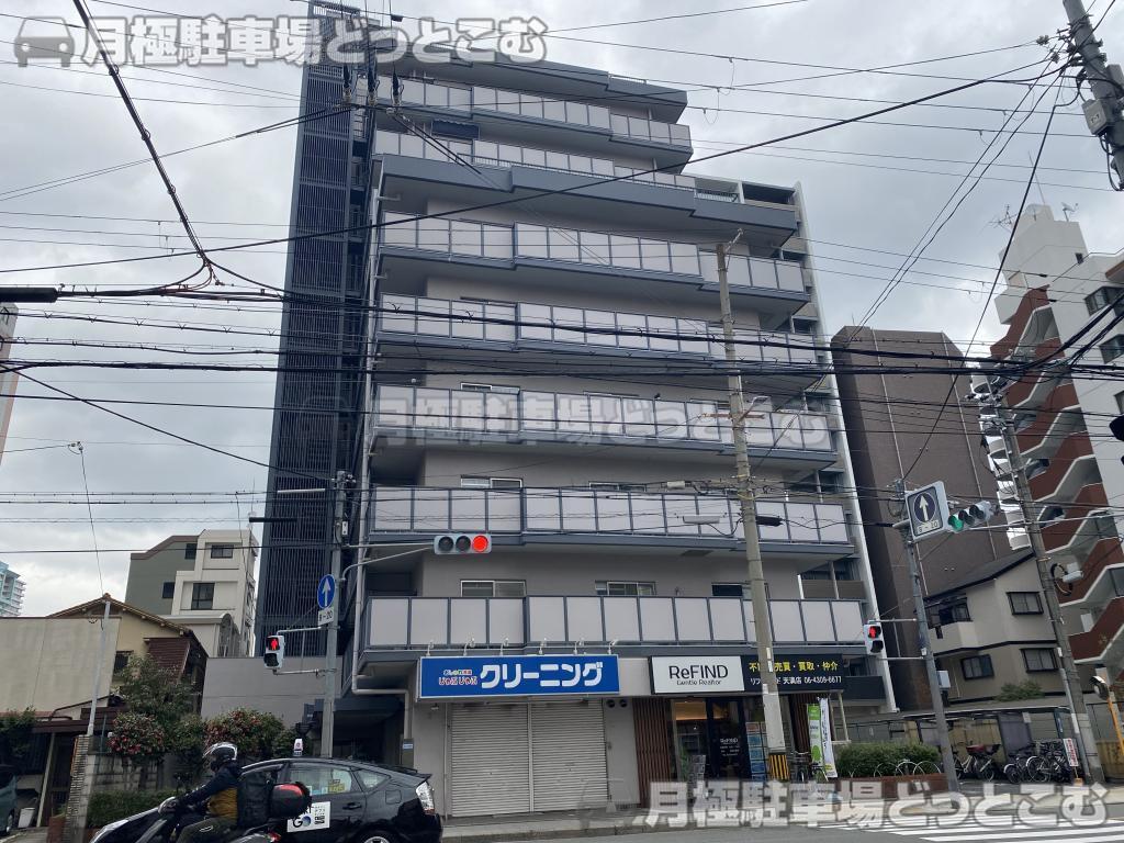 大阪市北区同心2-11-5の月極駐車場1