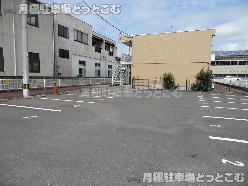 高松市木太町2525－1の月極駐車場2