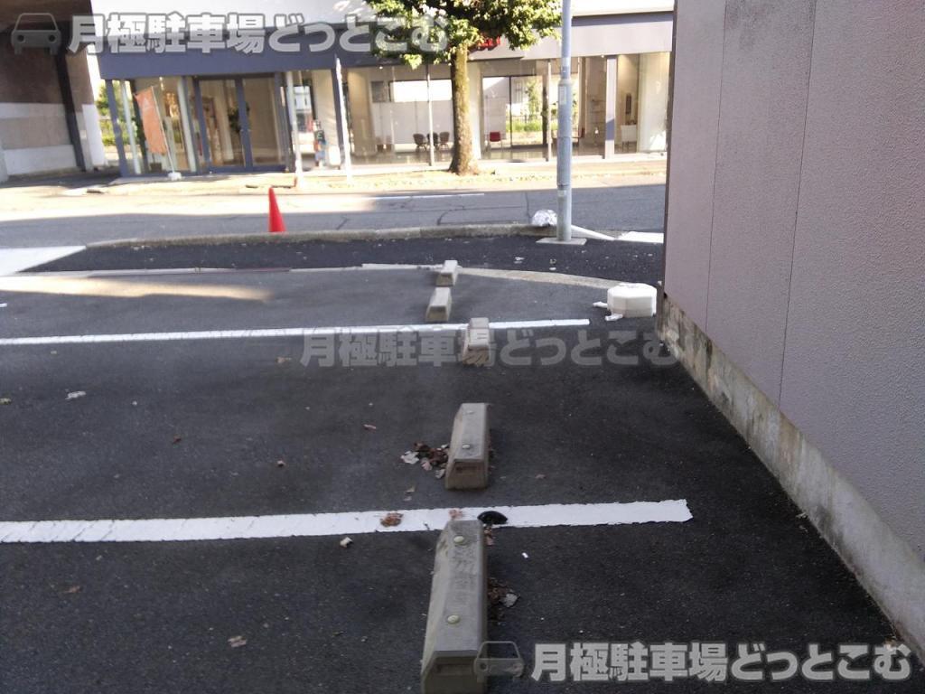 名古屋市中区千代田5丁目1114の月極駐車場8