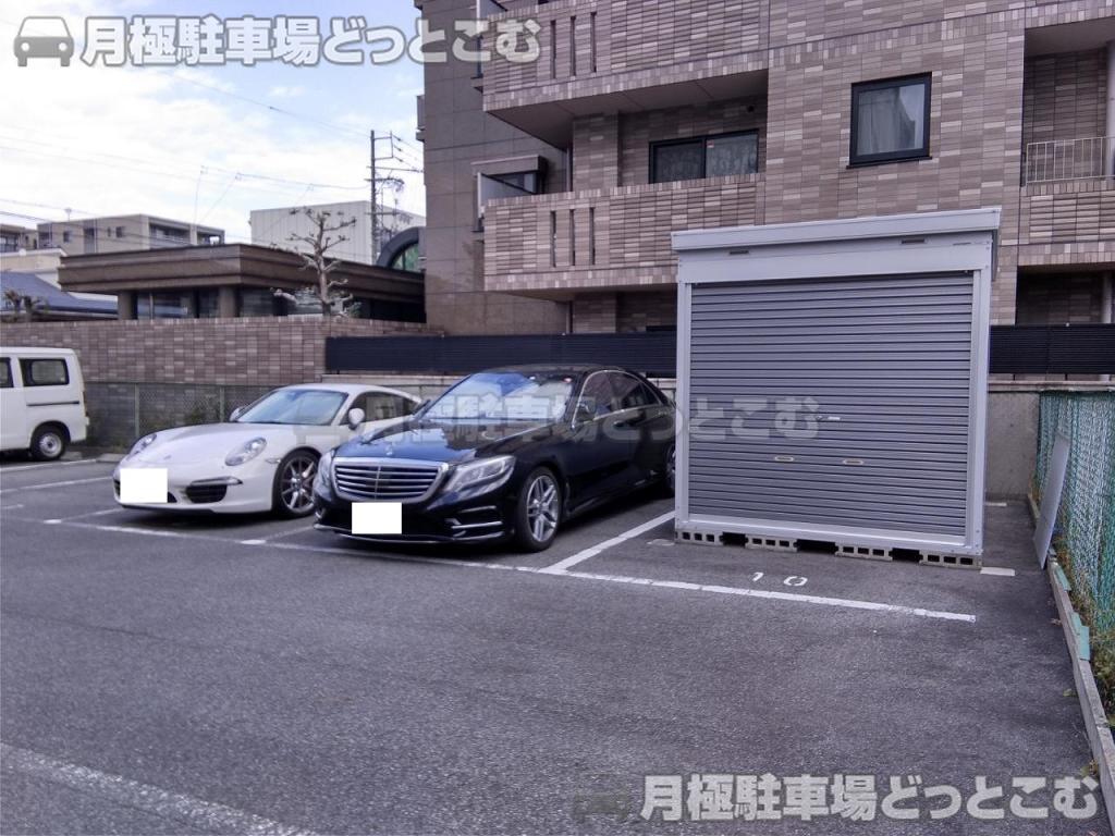 名古屋市昭和区菊園町5丁目9-1、9-4の月極駐車場10