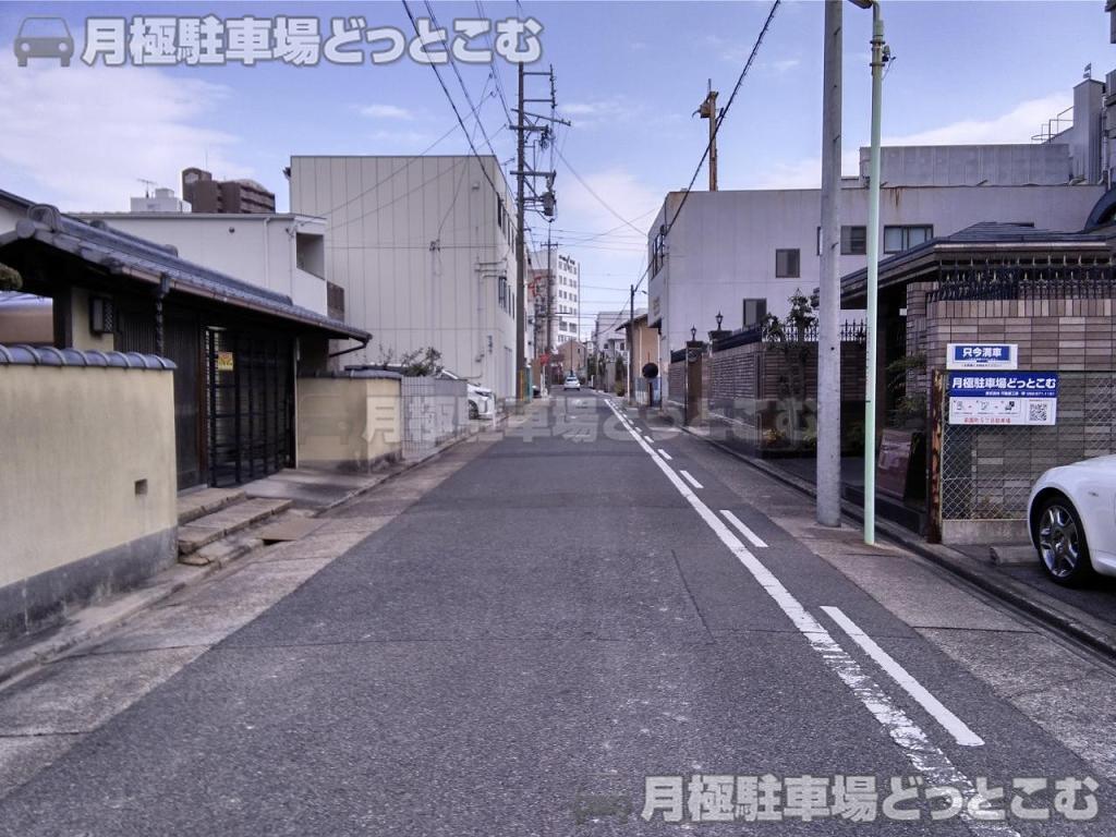 名古屋市昭和区菊園町5丁目9-1、9-4の月極駐車場2