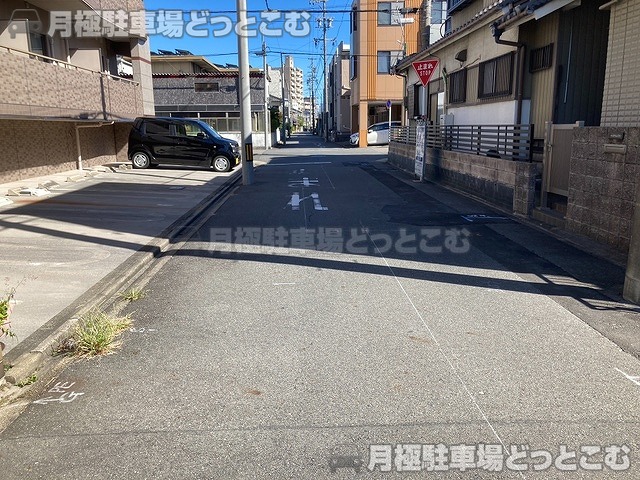 名古屋市中川区八田本町26の月極駐車場7
