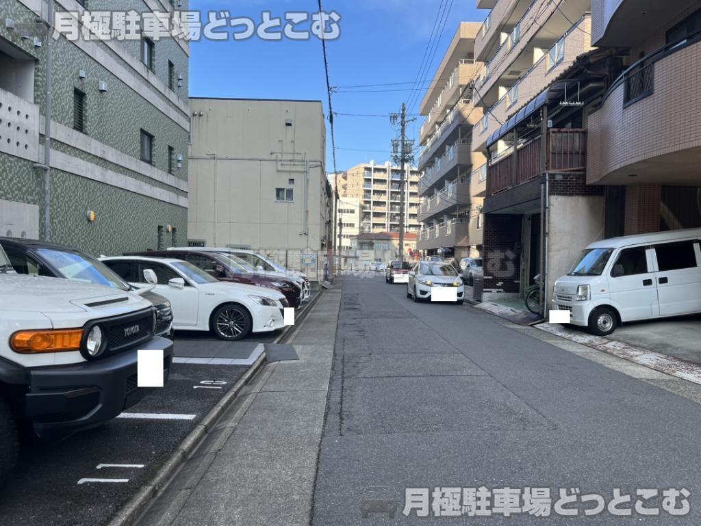 名古屋市中区大須1丁目29-12の月極駐車場8