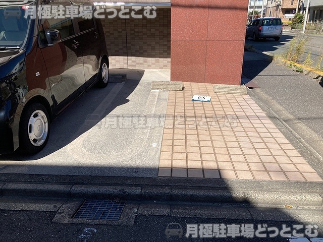 名古屋市中川区八田本町26の月極駐車場3