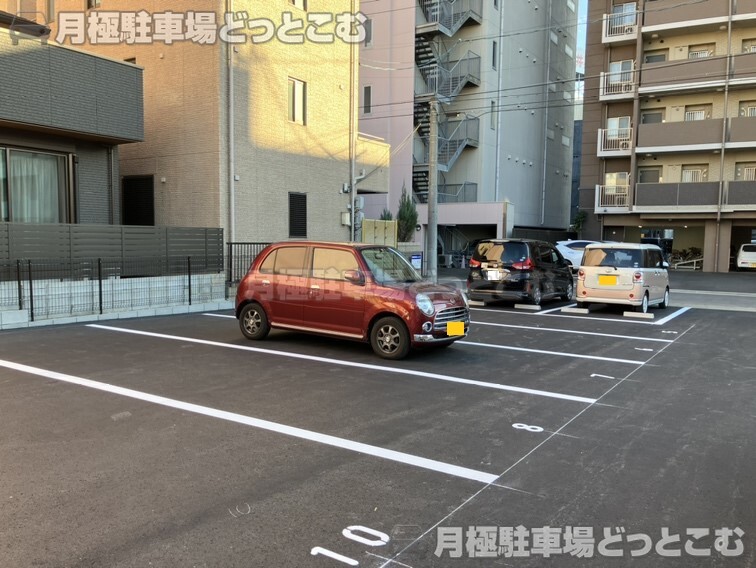 名古屋市西区菊井2丁目407の月極駐車場7