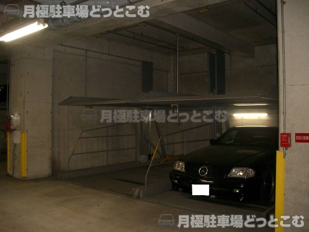川崎市高津区末長1-22-17（184-1）の月極駐車場3