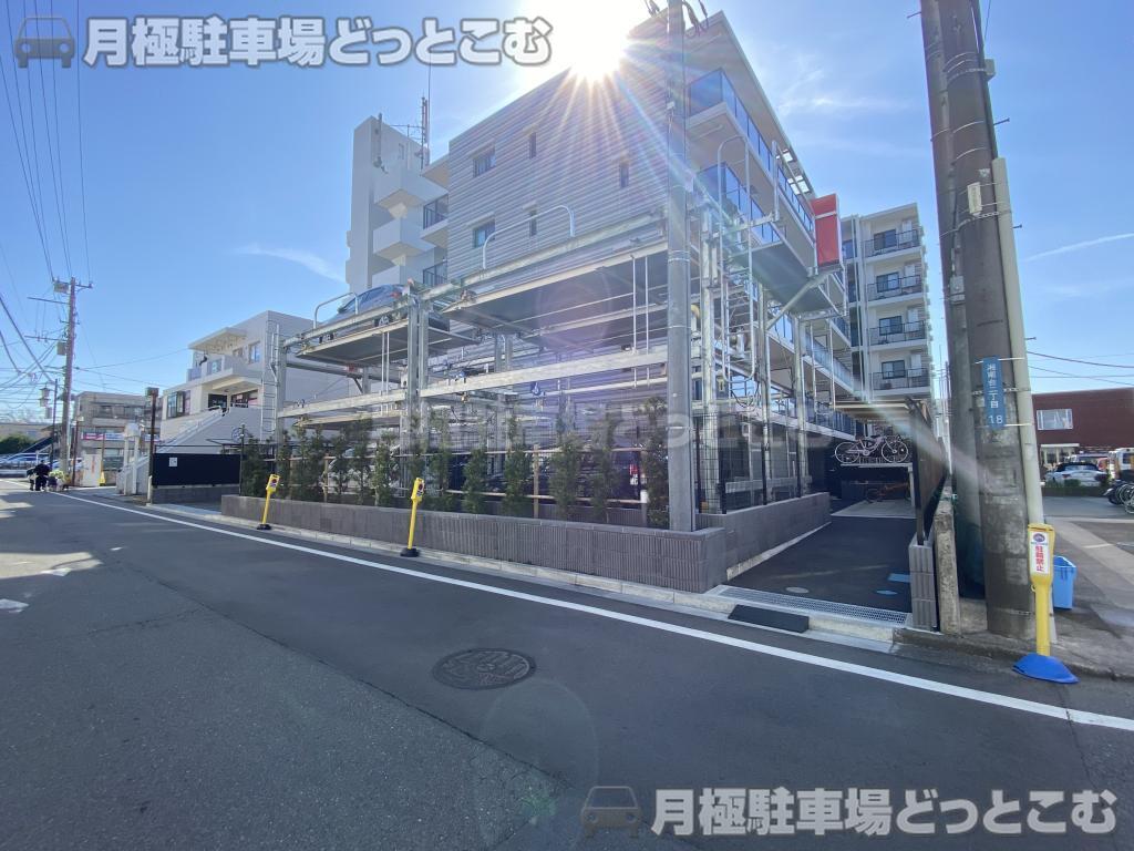 藤沢市湘南台2-18－8の月極駐車場1