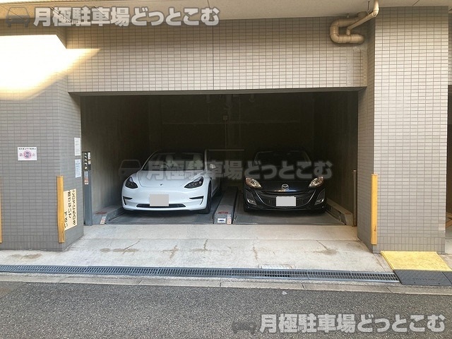 大阪市阿倍野区阪南町2丁目7-24の月極駐車場5