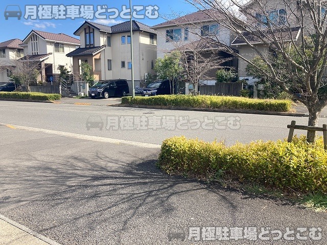 八王子市七国2丁目24-4の月極駐車場7