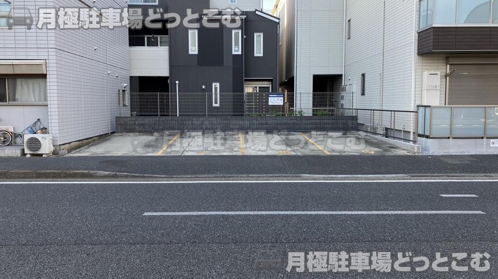 横浜市南区通町2丁目22-3,23-1の月極駐車場9
