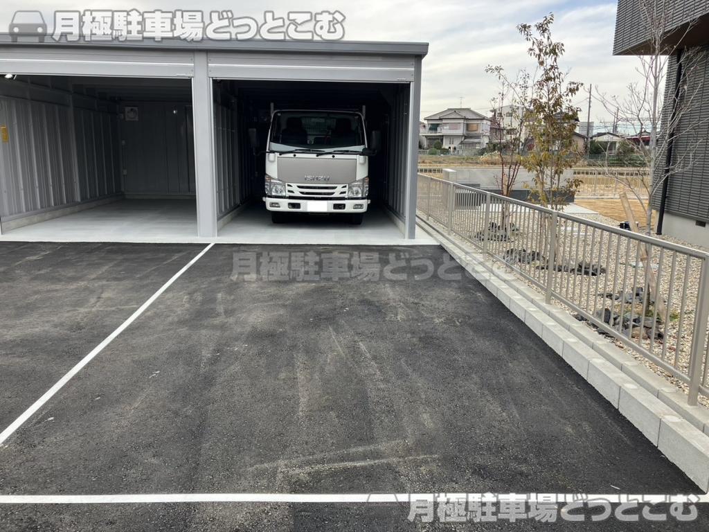 名古屋市中川区富田町供米田外河田1289-2の月極駐車場9