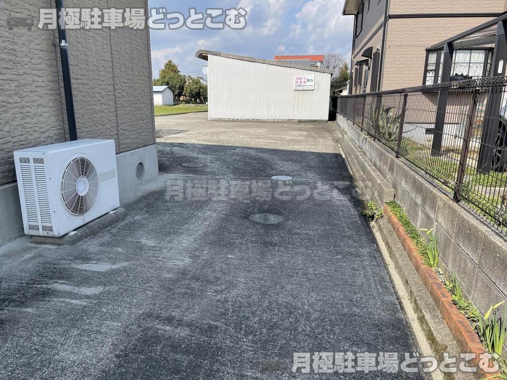 橿原市東坊城町342-1の月極駐車場3