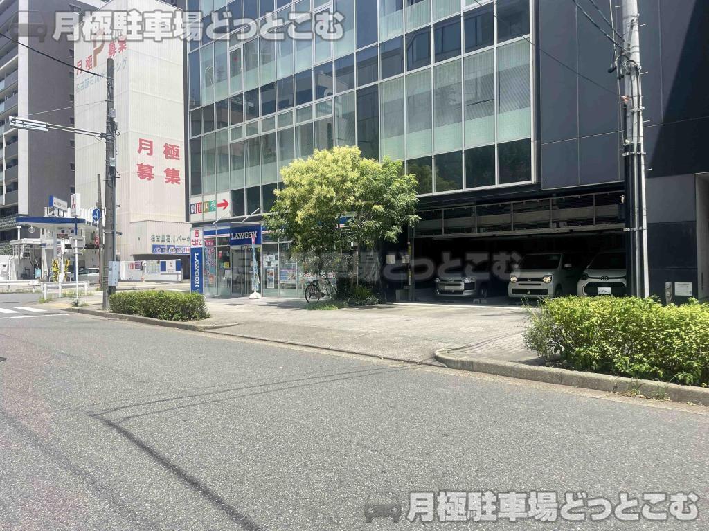 名古屋市中村区名駅南2丁目10 の月極駐車場4