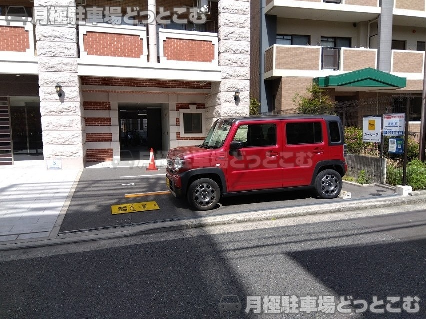 堺市北区中百舌鳥町2丁3の月極駐車場2