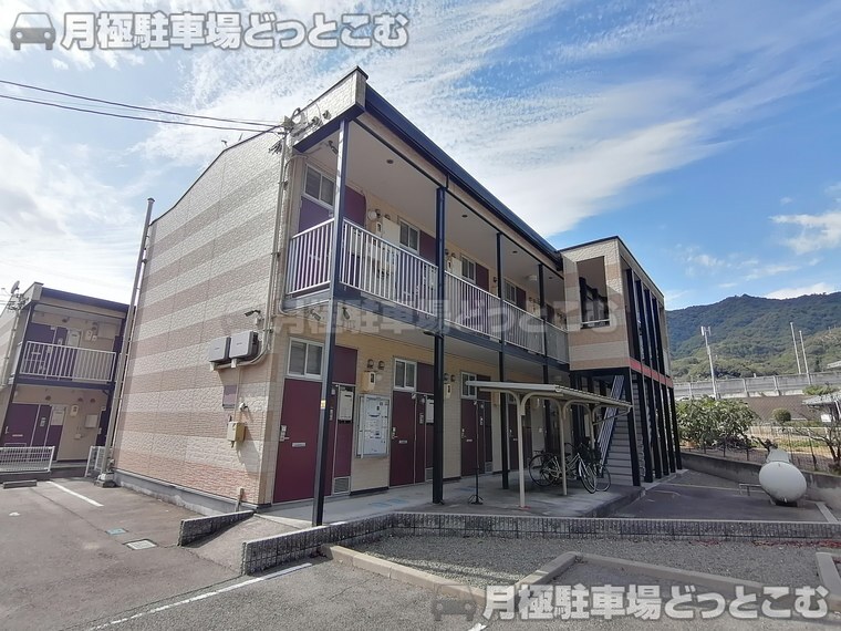 尾道市福地町7－75の月極駐車場1