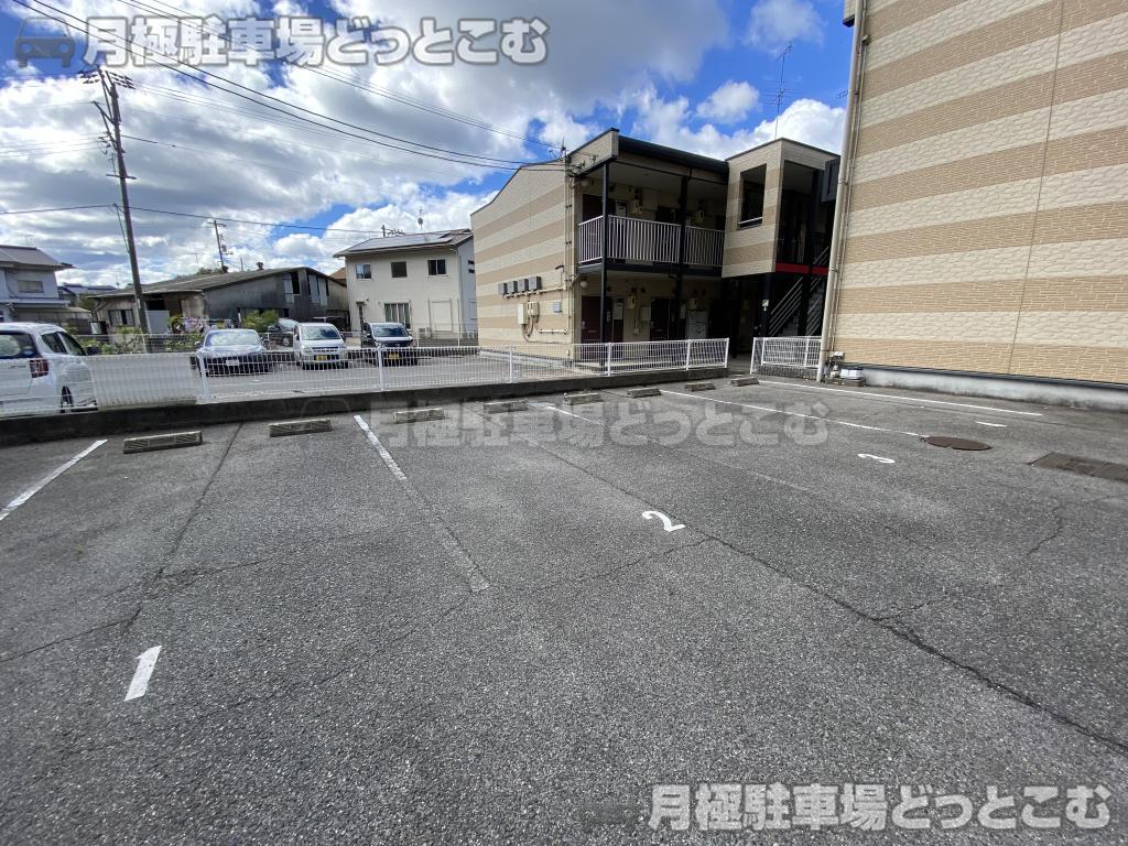 尾道市福地町7－75の月極駐車場2