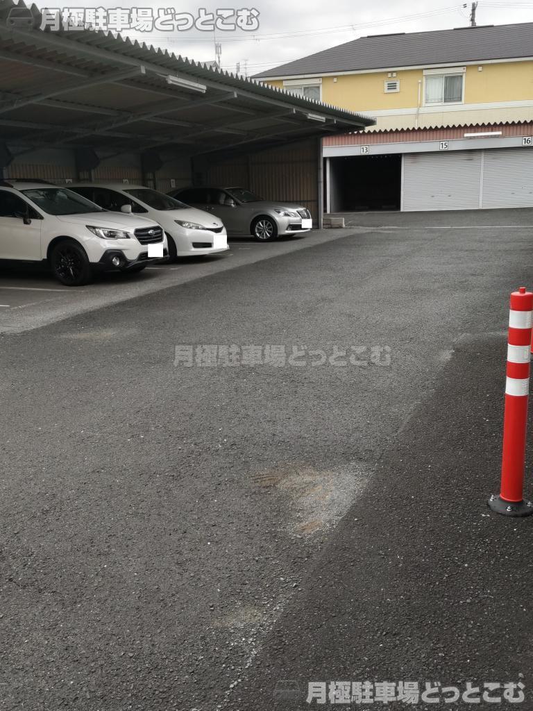 東大阪市岩田町6-5-35の月極駐車場6