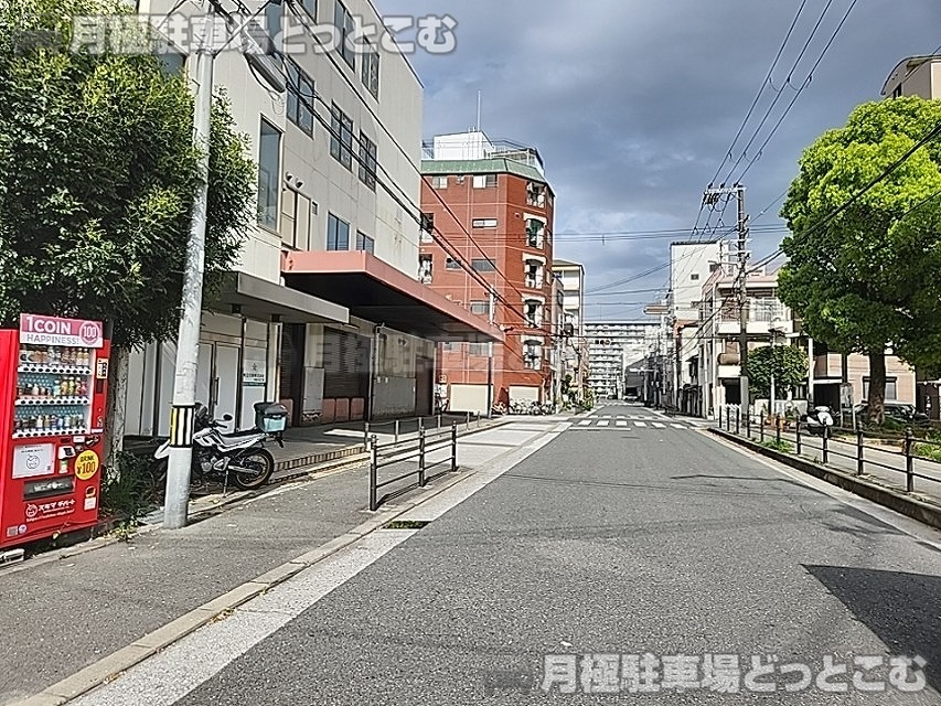 大阪市北区本庄西3丁目12-3の月極駐車場9
