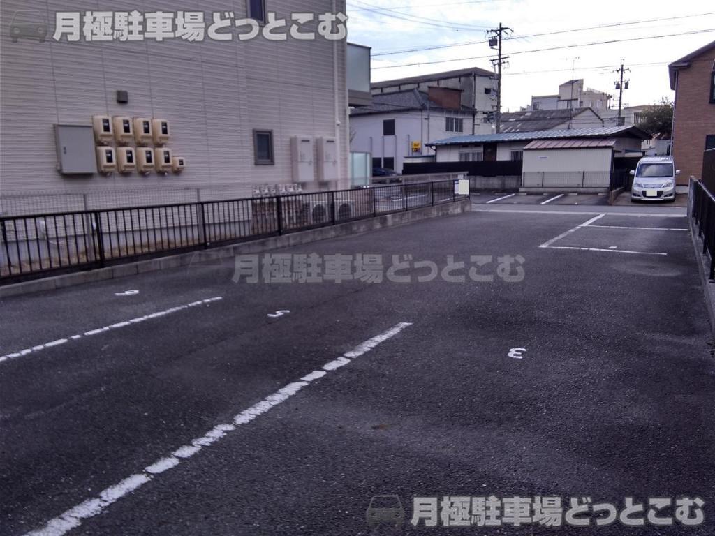 名古屋市熱田区切戸町3丁目97の月極駐車場7