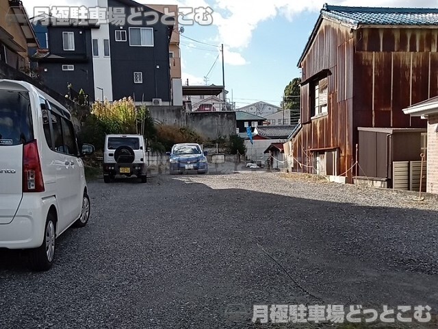 岡崎市伊賀町5丁目79の月極駐車場2