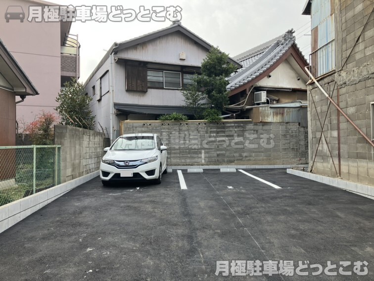 名古屋市中川区五女子1丁目707-3の月極駐車場1