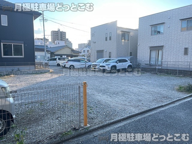 名古屋市北区上飯田北町4丁目49の月極駐車場3