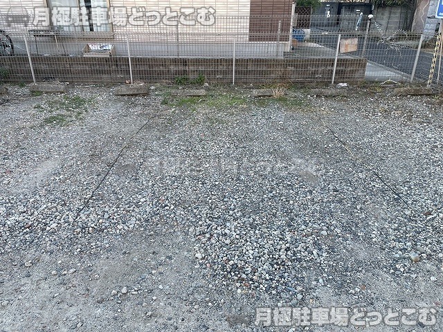 名古屋市北区上飯田北町4丁目49の月極駐車場5