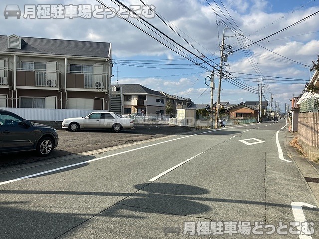 津市久居中町302-1の月極駐車場10