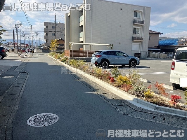 津市久居旅籠町1336番地3の月極駐車場10