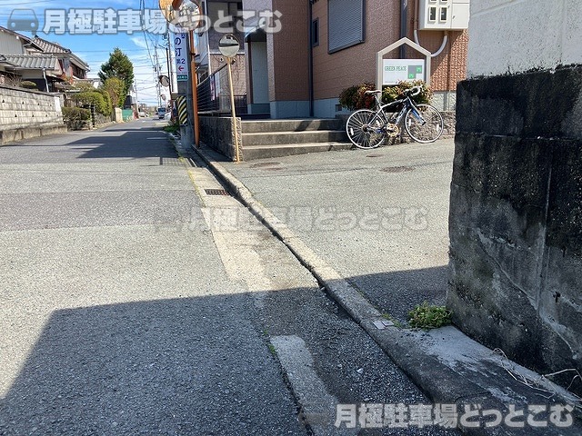 津市末広町3-15の月極駐車場9