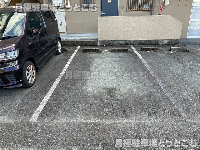 伊勢市一之木1丁目6-18の月極駐車場3