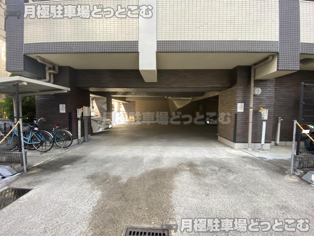 江東区佐賀1-8-12の月極駐車場2