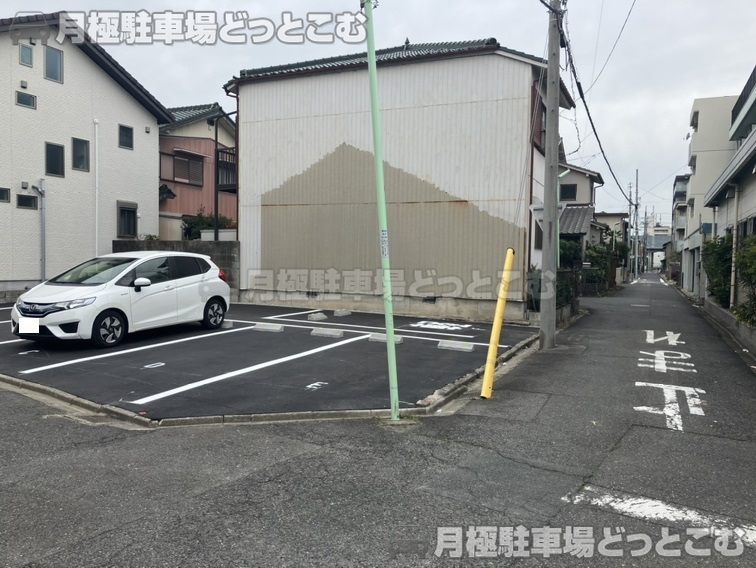名古屋市熱田区野立町2丁目23の月極駐車場2