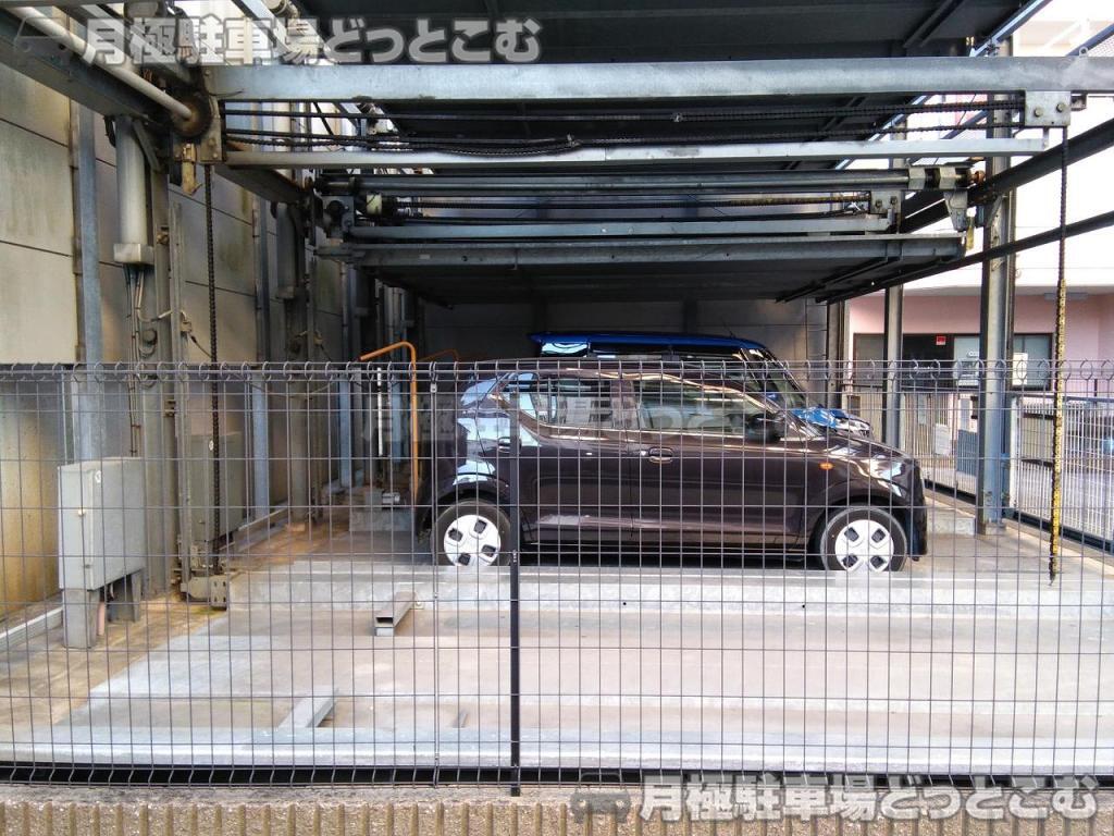 名古屋市中村区黄金通5-15の月極駐車場4