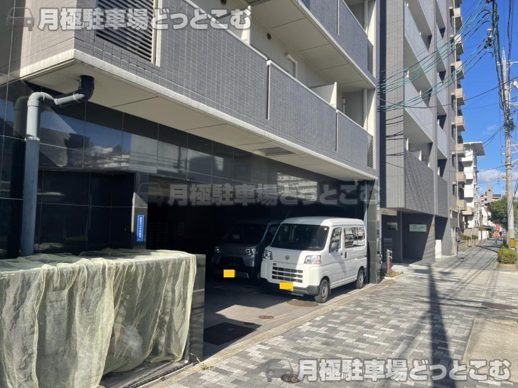 名古屋市中川区高畑4丁目16の月極駐車場2
